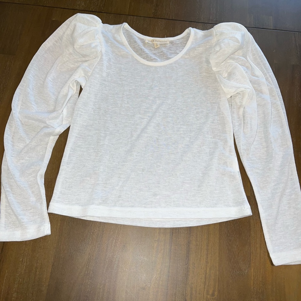 Thin sweater
